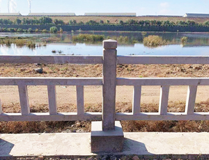 水泥護(hù)欄 水泥護(hù)欄